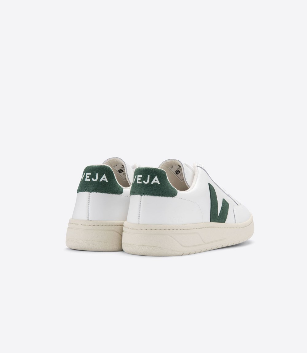 Veja Sneakers Barbati - V-12 Piele - Albi/Verzi - 4521360-UX